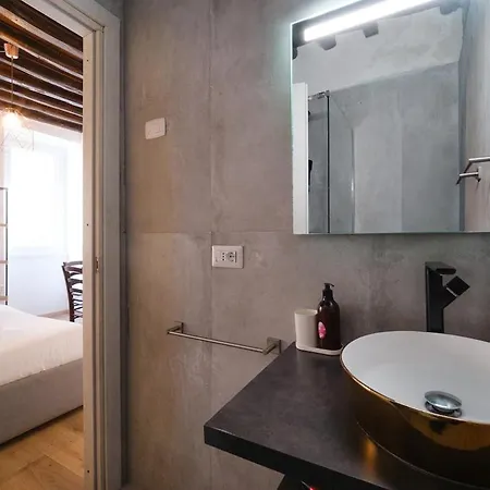 Trident By Buddyrent דירה רומא