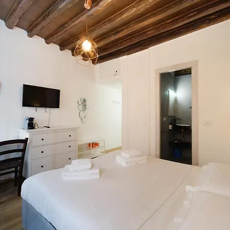 Trident By Buddyrent דירה רומא